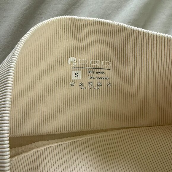 Ribbed Set - Picture 4 of 5